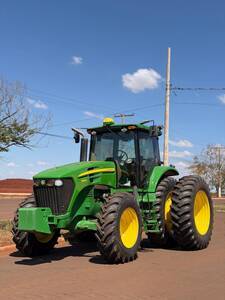 Trator John Deere 7230j