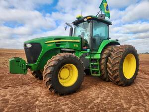 Trator John Deere 7230j