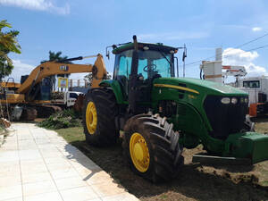 Trator John Deere - 7230J - 2021