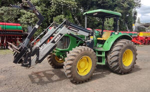 Trator John Deere - Jd5090E 4025 Horas. Fabricação 2017