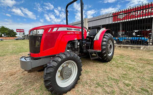 Trator Massey 4275 4X4 2017 Com 1.300 Horas Com Redutor