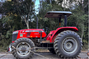 Trator Massey 4307 4X4 80Cv Ano 2022 Com 600 Horas