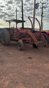 Trator Massey Ferguson 296 Com Conjunto De Lâmina