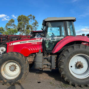 Trator Massey Ferguson 7415