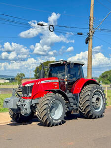 Trator Massey Ferguson 7725