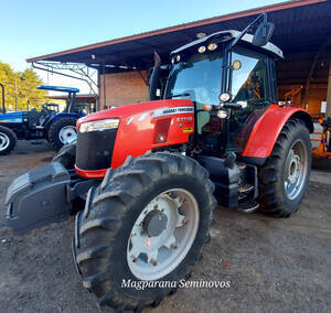 Trator Massey Ferguson, Mf 6711R. 5300Horas. Fab 2017