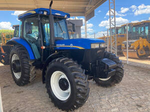 Trator New Holland - 7630 8X2