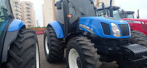 Trator New Holland, Modelo T6-130