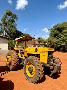 Trator Valmet 128