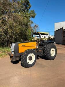 Trator Valtra 1580