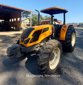 Trator Valtra A62S, 1238 Horas. Fabricação 2020