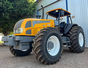 Trator Valtra Bh 180