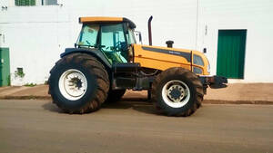 Trator Valtra Bh 180