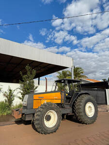 Trator Valtra Bh 180