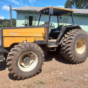 Trator Valtra Bm 110