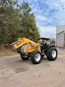 Trator Valtra Bm 125I
