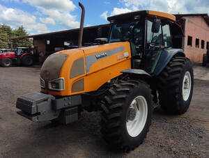 Trator Valtra Bm-125I Cabinado 4909 Horas. Ano 2013