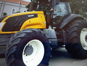 Valtra Bt 210