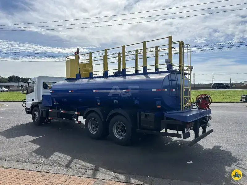Mb Atego 2730 Ano 2020 - 11